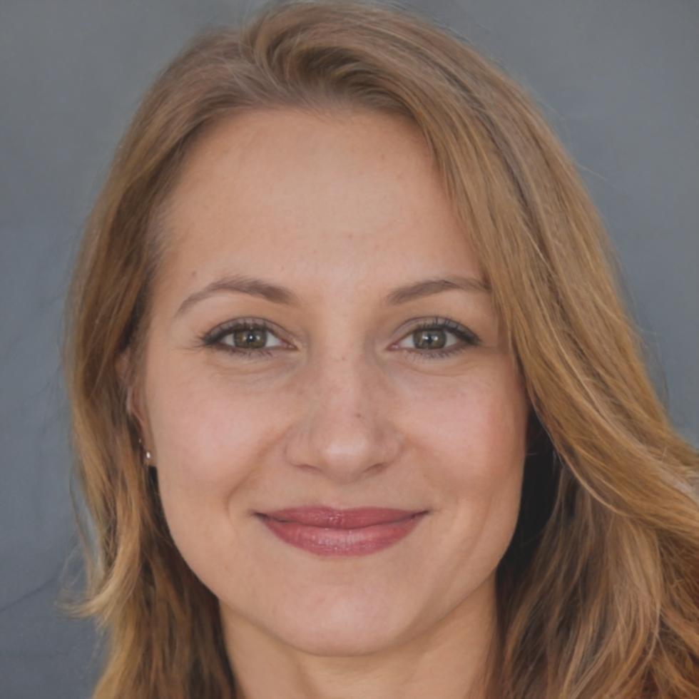 Course instructor providing personalized guidance on budgeting techniques